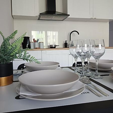 Apartamenty Oswiecim Klimatyzacja Air-Conditioned エクステリア 写真