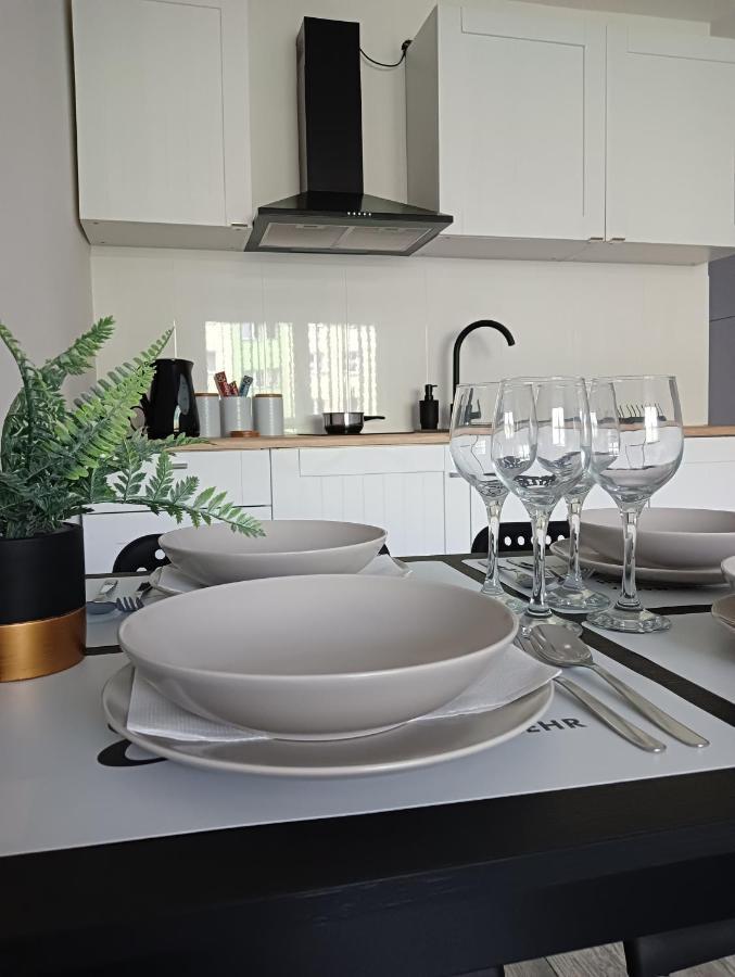 Apartamenty Oswiecim Klimatyzacja Air-Conditioned エクステリア 写真