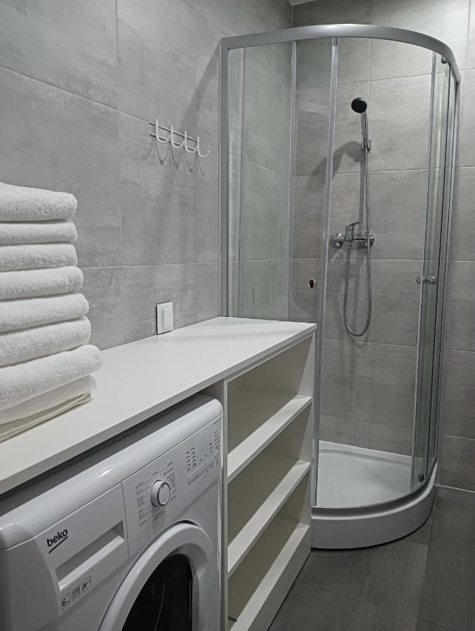 Apartamenty Oswiecim Klimatyzacja Air-Conditioned エクステリア 写真